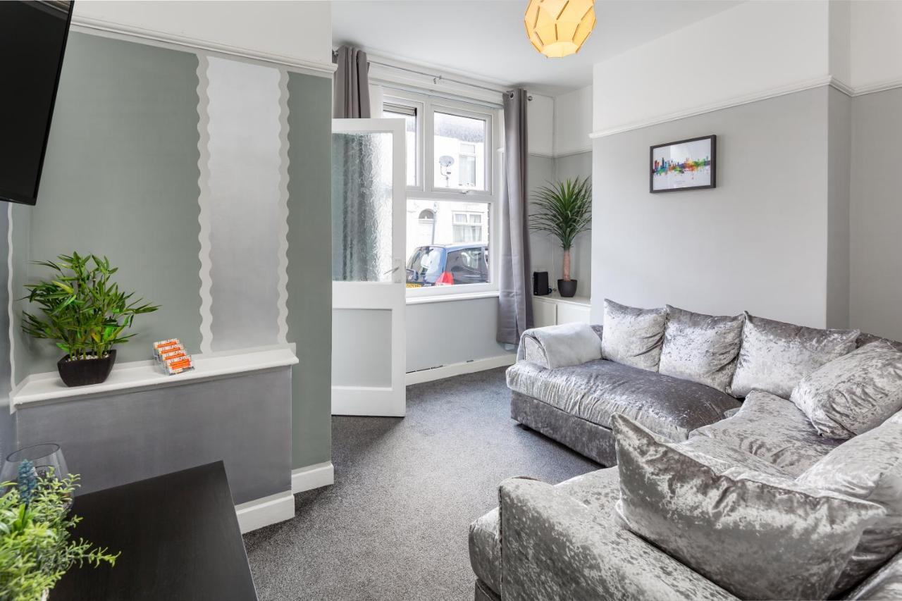 Comfortable Liverpool Townhouse - Free Parking Esterno foto